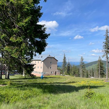 Hotel Оаза Dragobrat Esterno foto