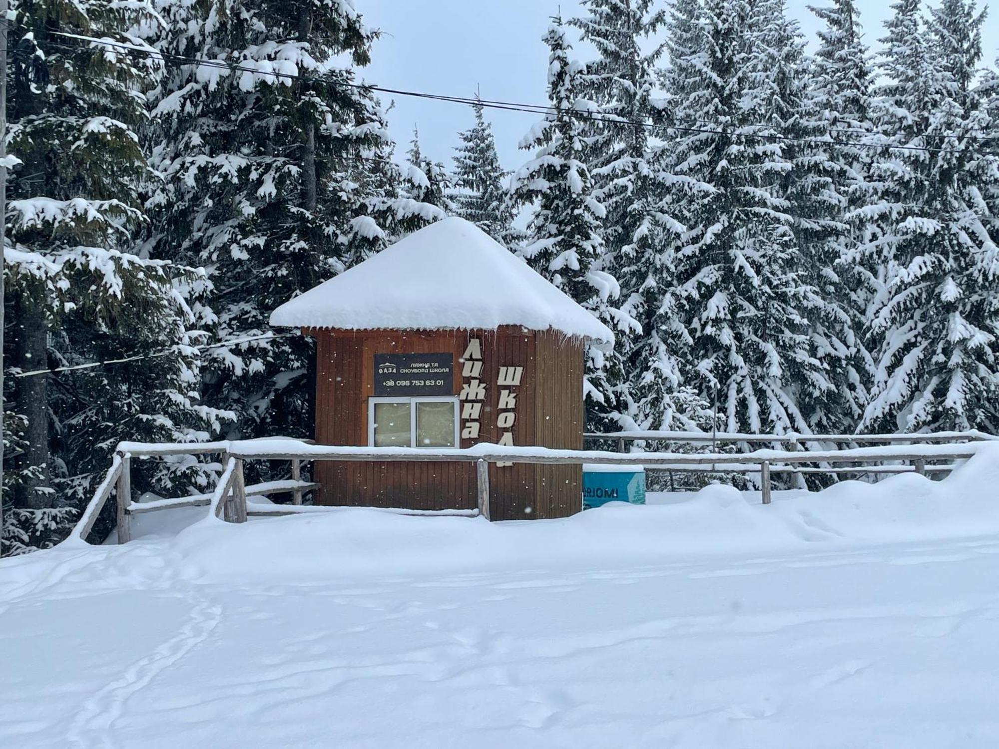 Hotel Оаза Dragobrat Esterno foto